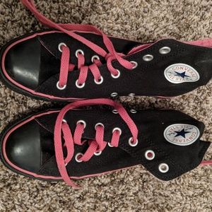 Women's Size 6 Black and Hot Pink All Stars